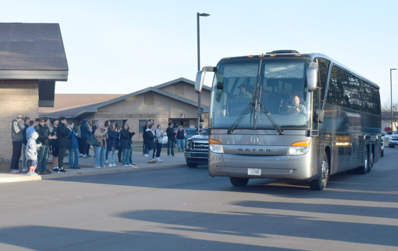 Norway heads to state semifinal game